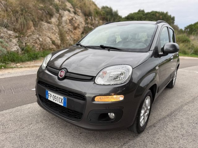 Fiat Panda 1.3 MJT 95 CV S&S Lounge - foto 2 di 4