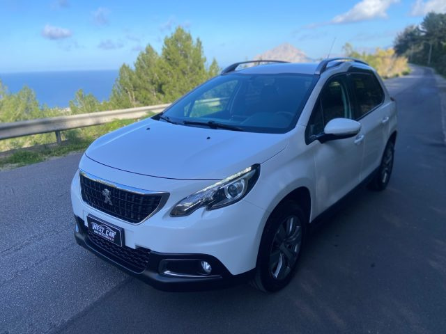 Peugeot 2008 BlueHDi 100 Allure 4 POSTI AUTOCARRO - foto 3 di 4