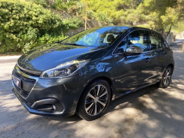 Peugeot 208 BlueHDi 75 5 porte Allure usato a VALDERICE