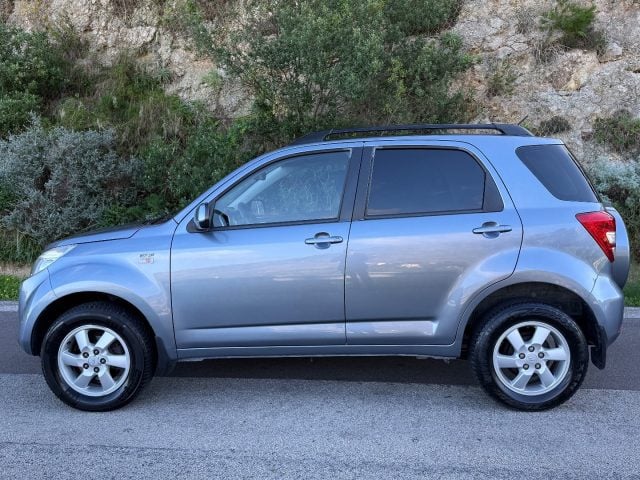 Daihatsu Terios 1.3 4WD SX Green Powered - foto 4 di 4