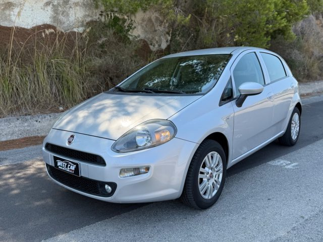 Fiat Punto Lounge 1.2 8V 5 porte GUIDABILE DAI NEOPATENTATI - foto 3 di 4