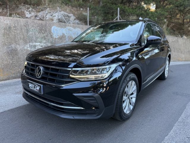 Volkswagen Tiguan 2.0 TDI 150 CV SCR DSG Life usato a VALDERICE