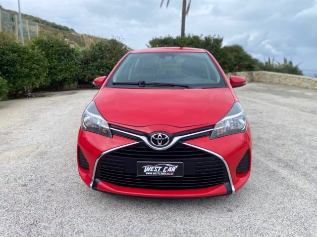 Toyota Yaris 1.0 5 porte Cool - foto 4 di 4