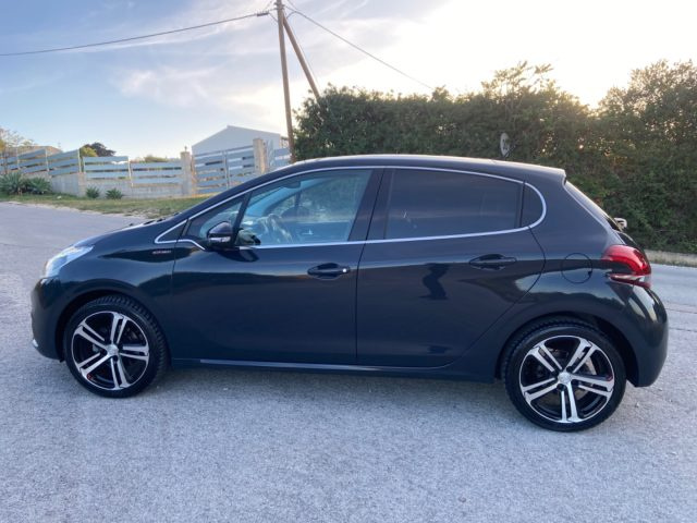 Peugeot 208 PureTech Turbo 110 S&S 5 porte GT Line - foto 4 di 4