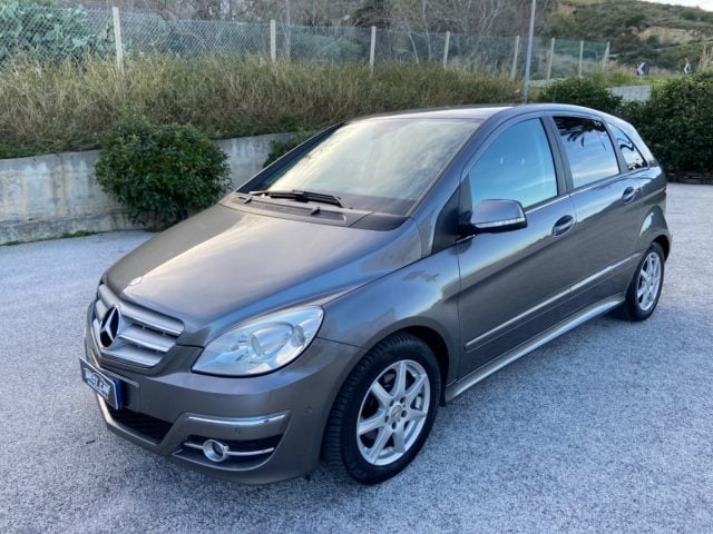 Mercedes-Benz B 180 CDI Executive usato a VALDERICE