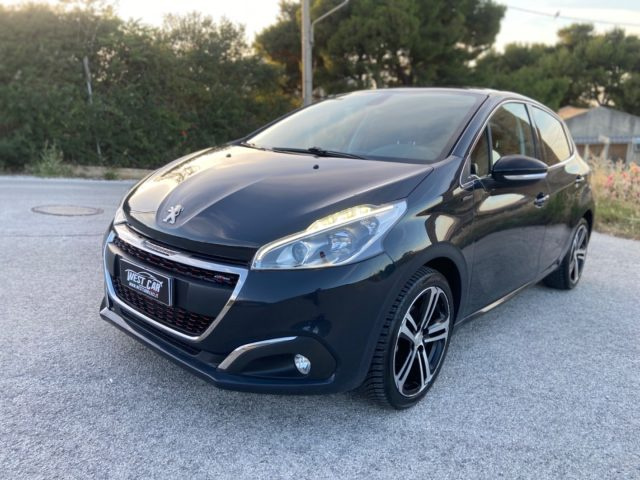 Peugeot 208 PureTech Turbo 110 S&S 5 porte GT Line - foto 3 di 4