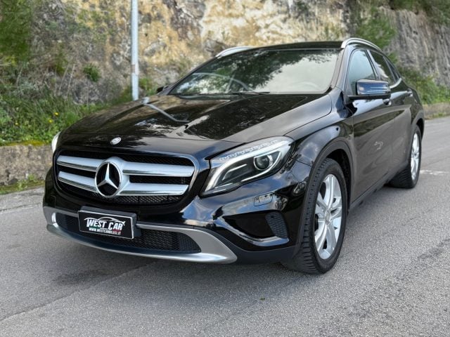 Mercedes-Benz GLA 200 d Automatic Premium - foto 3 di 4