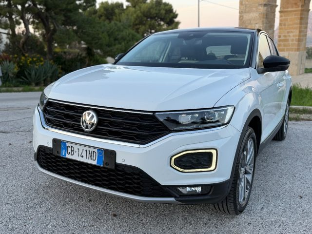 Volkswagen T-Roc 1.6 TDI SCR Advanced BlueMotion Technology - foto 2 di 4