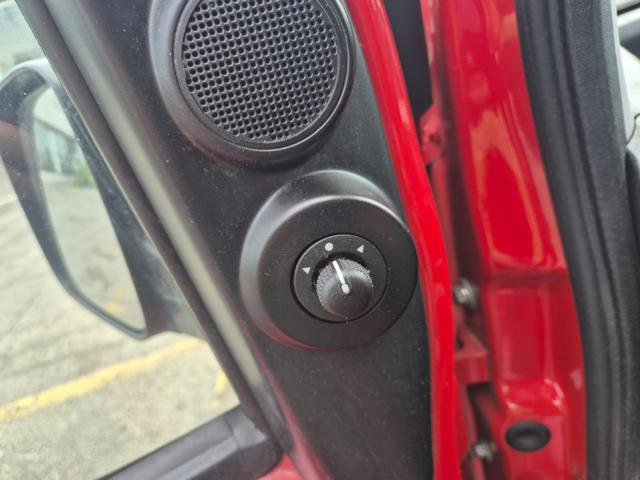Fiat Fiorino 1.3 MJT 80CV Adventure con Traction Plus-Euro6b - foto 4 di 4