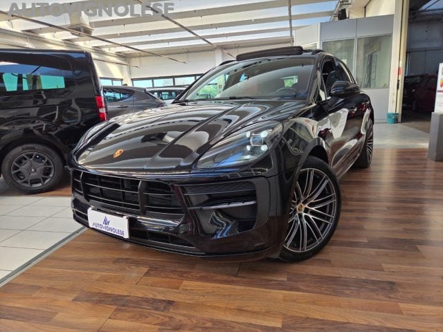 Porsche Macan 2.0 vettura con 39.000 euro di optional-Uniprop, del 2020, 169.000 km, in vendita a Vignola (MO)