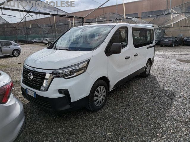 Nissan Primastar 2.0 dCi 110CV Bus 9 POSTI-Due Porte Lat-Clima post, del 2023, 96.000 km, in vendita a Vignola (MO)