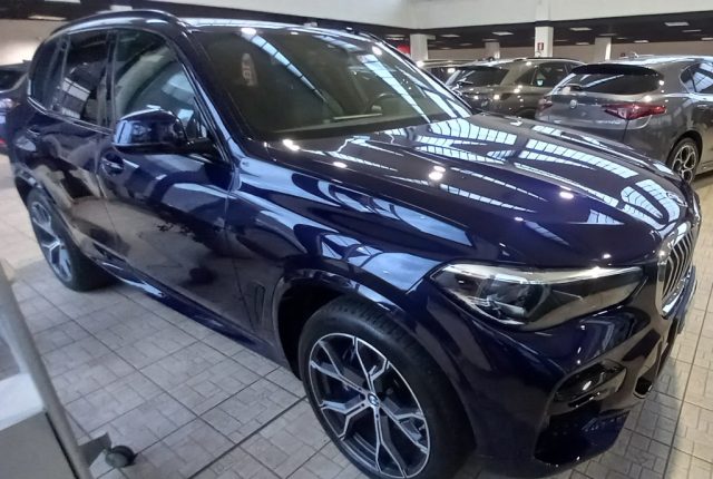 BMW X5 xDrive40d 48V Msport usato a TORINO