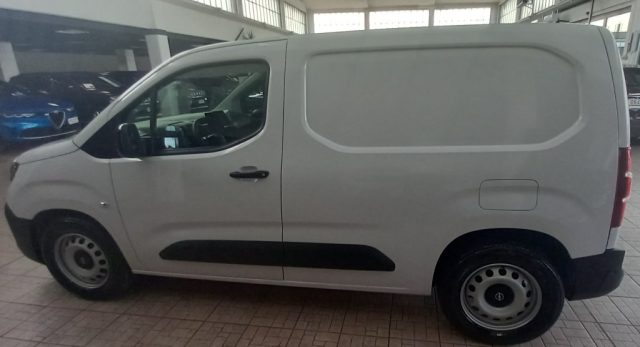 Opel Combo-e Cargo 50kWh PC - foto 4 di 4