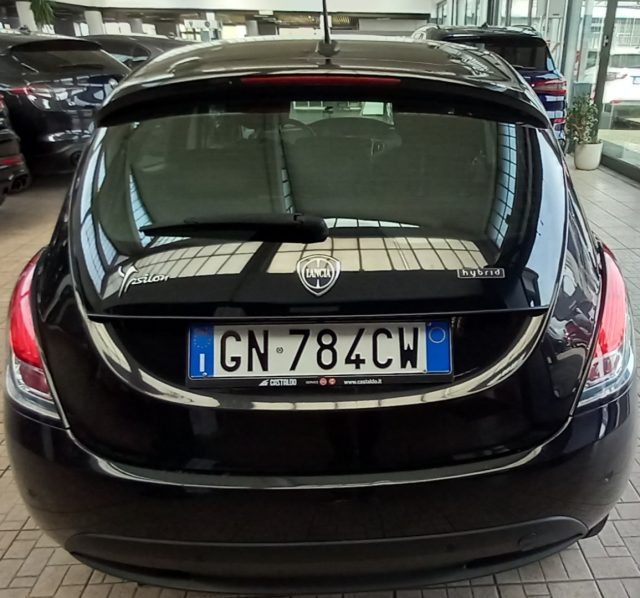 Lancia Ypsilon 1.0 FireFly 5 porte S&S Hybrid Ecochic Gold - foto 4 di 4