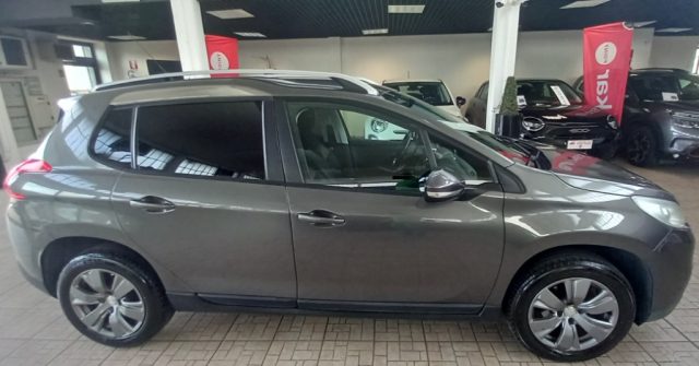 Peugeot 2008 1� serie PureTech 82 Active - foto 2 di 4