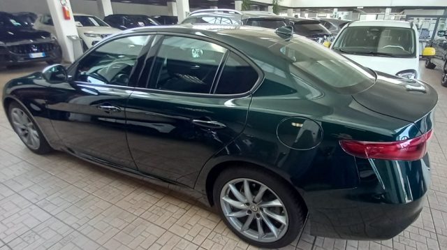 Alfa Romeo Giulia 2.2 Turbodiesel 160 CV AT8 Business - foto 3 di 4