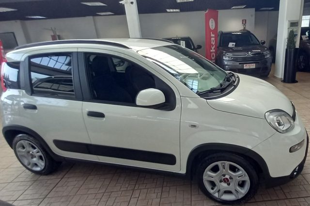 Fiat Panda 1.0 FireFly S&S Hybrid City Life - foto 4 di 4