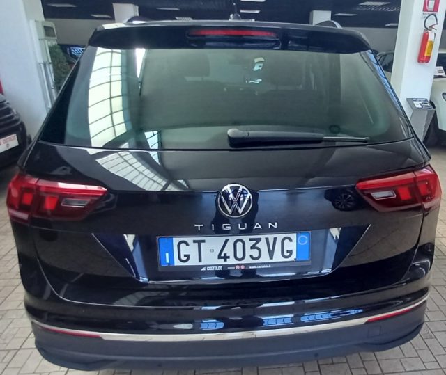 Volkswagen Tiguan 2.0 TDI 150 CV SCR DSG Life - foto 3 di 4