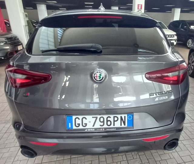 Alfa Romeo Stelvio 2.2 Turbodiesel 210 CV AT8 Q4 Veloce - foto 4 di 4