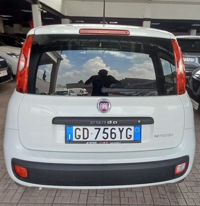 Fiat Panda 1.0 GSE S&S Hybrid Pop Van 2 posti - foto 3 di 4