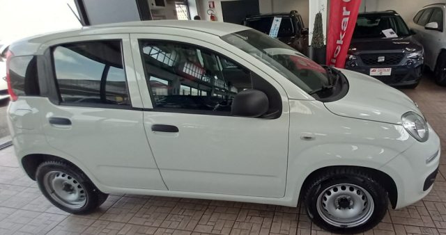 Fiat Panda 1.0 GSE S&S Hybrid Pop Van 2 posti - foto 2 di 4