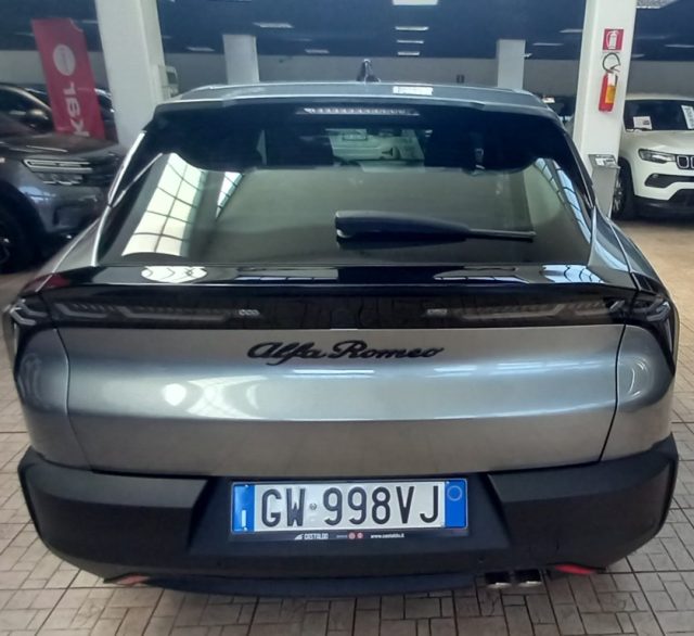 Alfa Romeo Junior 1.2 136 CV Hybrid eDCT6 - foto 3 di 4