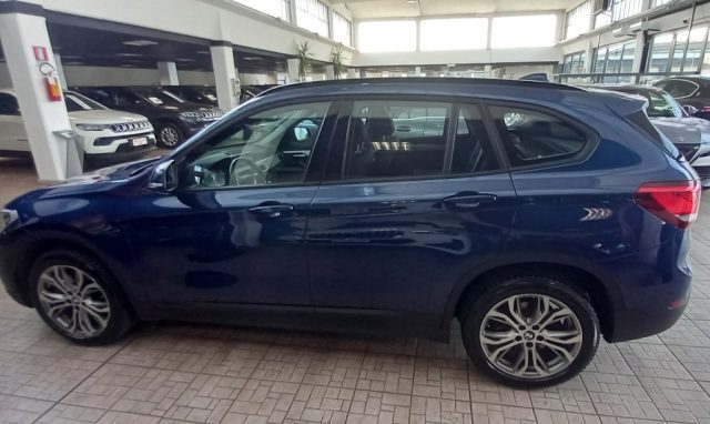BMW X1 sDrive20d Business Advantage - foto 4 di 4