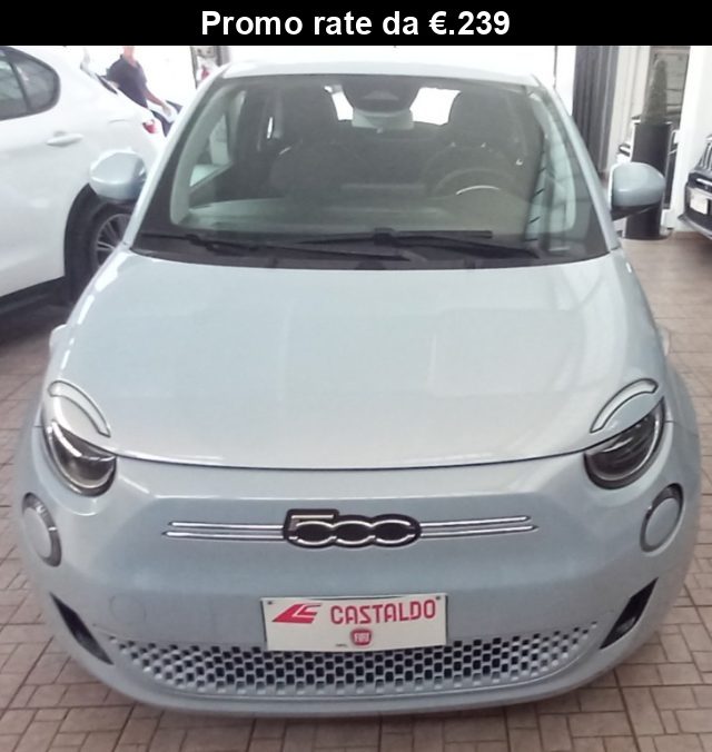 Fiat 500e Berlina 42 kWh ICON usato a TORINO
