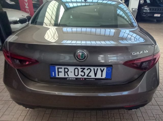 Alfa Romeo Giulia 2.2 Turbodiesel 180 CV Super MANUALE - foto 4 di 4