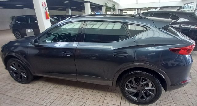 CUPRA Formentor 1.5 TSI DSG - foto 2 di 4