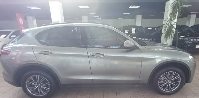 Alfa Romeo Stelvio 2.2 Turbodiesel 190 CV AT8 Q4 Business - foto 2 di 4