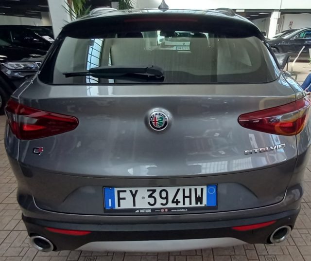 Alfa Romeo Stelvio 2.2 Turbodiesel 190 CV AT8 Q4 Business - foto 3 di 4
