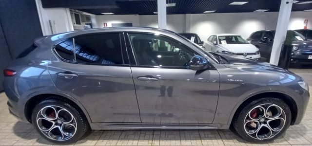Alfa Romeo Stelvio 2.2 Turbodiesel 210 CV AT8 Q4 Veloce - foto 2 di 4
