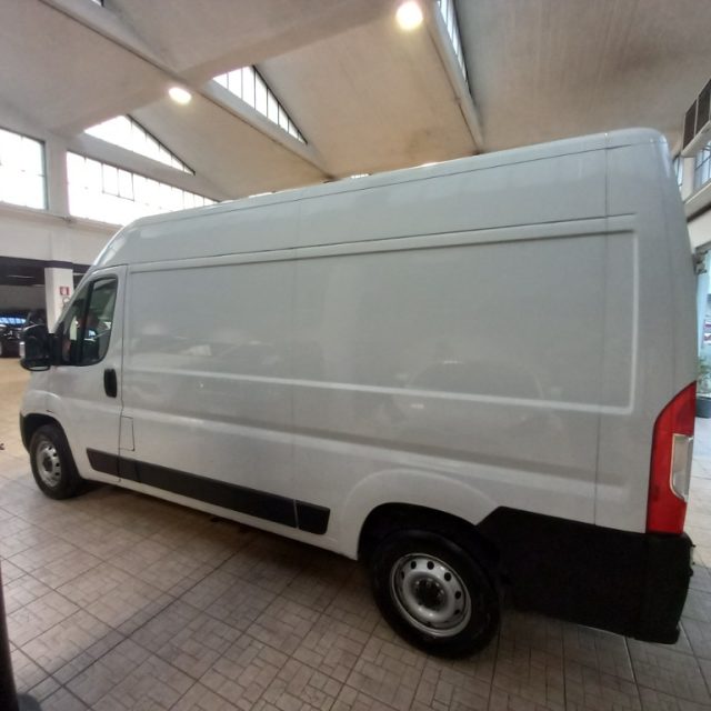 Fiat Ducato 33 2.2 Mjt 140CV PASSO MEDIO TETTO ALTO - foto 3 di 11