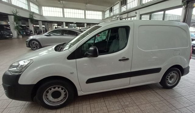 Peugeot Partner BlueHDi 100 CARGO 3 POSTI - foto 2 di 4