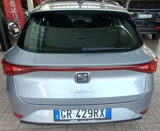 SEAT Leon Sportstourer 2.0 TDI 150 CV DSG Style - foto 3 di 4
