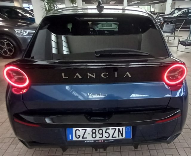 Lancia Ypsilon 54 kWh LX - foto 3 di 4