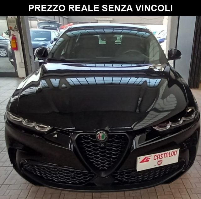 Alfa Romeo Tonale 1.3 280 CV PHEV AT6 Q4 Sprint, del 2025, 27.000 km, in vendita a Torino (TO)