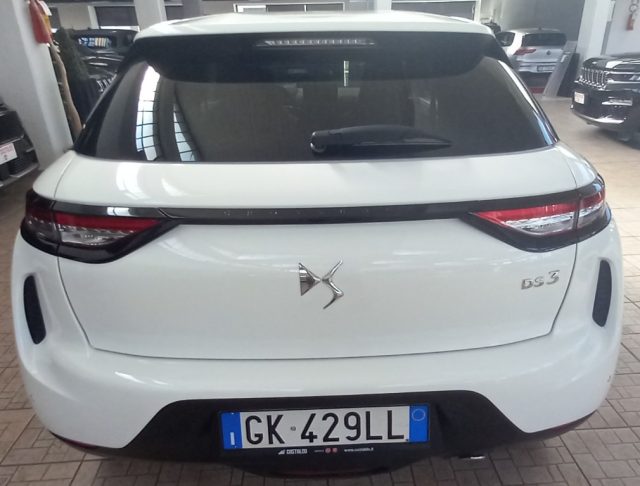 DS Automobiles DS 3 Crossback BlueHDi 110 So Chic - foto 4 di 4