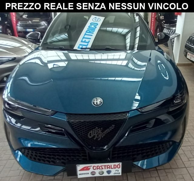 Alfa Romeo Junior 156 CV BEV MY2025, del 2025, 24.000 km, in vendita a Torino (TO)
