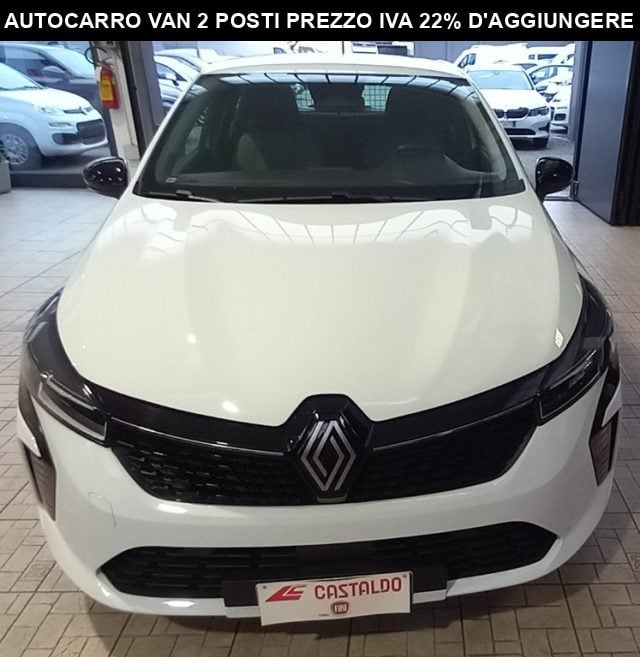 Renault Clio Blue dCi 100 CV 5 porte Evolution AUTOCARRO 2 POST, del 2025, 15.000 km, in vendita a Torino (TO)