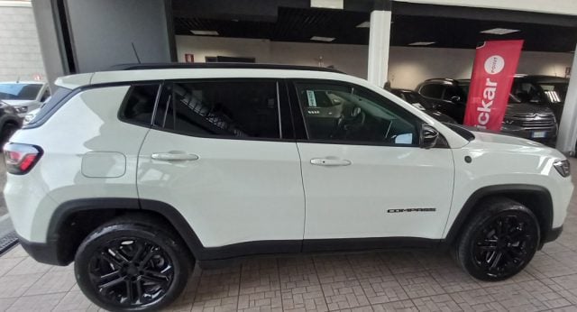 Jeep Compass 1.3 Turbo T4 240 CV PHEV AT6 4xe North Star - foto 3 di 4