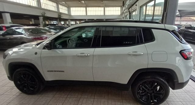 Jeep Compass 1.3 Turbo T4 240 CV PHEV AT6 4xe North Star - foto 4 di 4