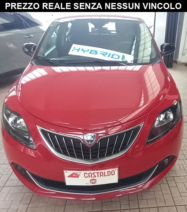Lancia Ypsilon 1.0 FireFly 5 porte S&S Hybrid Gold, del 2021, 63.000 km, in vendita a Torino (TO)