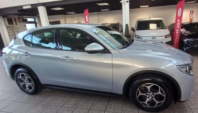 Alfa Romeo Stelvio 2.2 Turbodiesel 160 CV AT8 RWD Business - foto 2 di 4