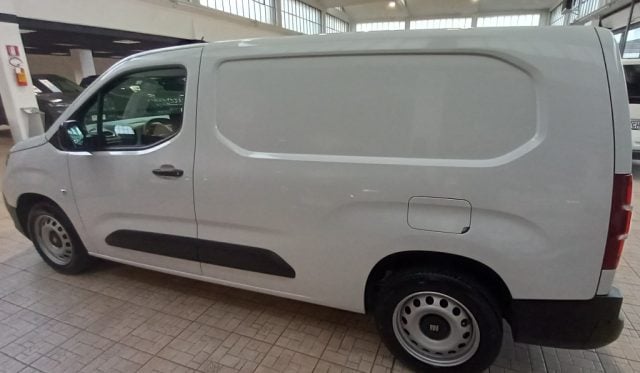Fiat Doblo Doblò 1.5 BlueHdi 130 CV AT8 Passo Lungo - foto 4 di 4