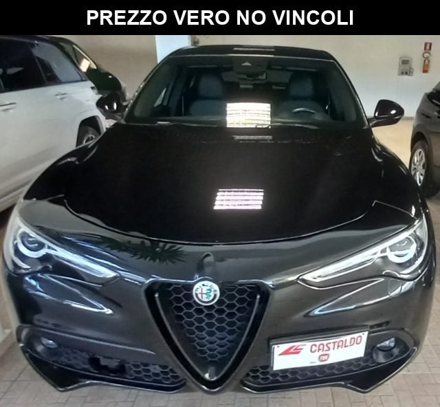 Alfa Romeo Stelvio 2.2 Turbodiesel 190 CV AT8 Q4 Sprint, del 2022, 89.000 km, in vendita a Torino (TO)