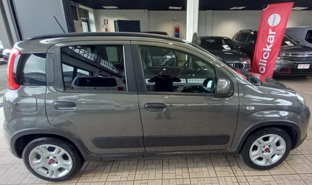Fiat Panda 1.0 FireFly S&S Hybrid City Life - foto 2 di 4