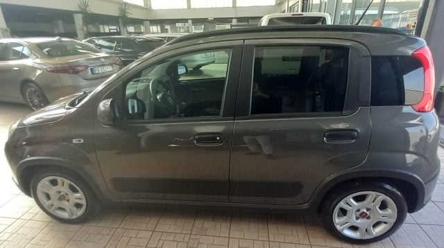 Fiat Panda 1.0 FireFly S&S Hybrid City Life - foto 4 di 4
