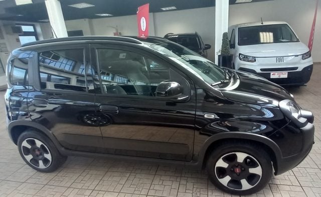 Fiat Panda Cross 1.0 FireFly S&S Hybrid City Cross - foto 2 di 4